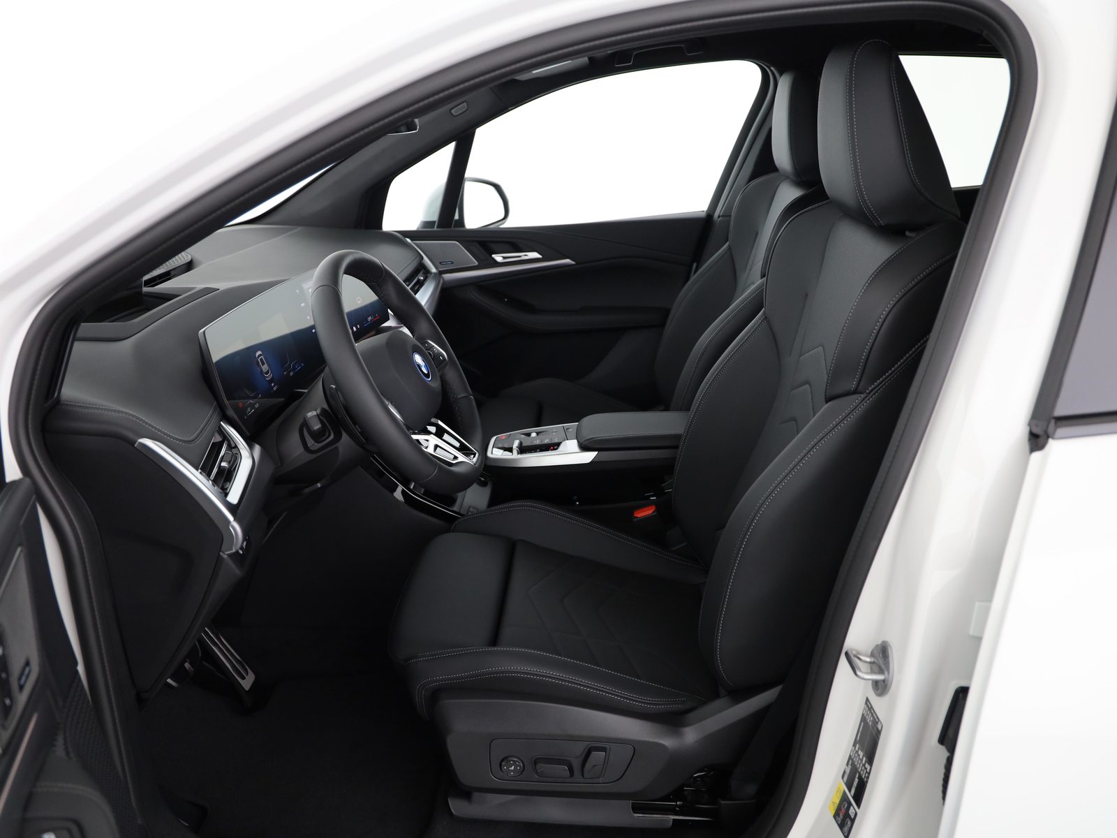 BMW 230e xDrive paddles Active Tourer, Hybride Rechargeable Essence/Électricité, Voiture nouvelle, Automatique - 4