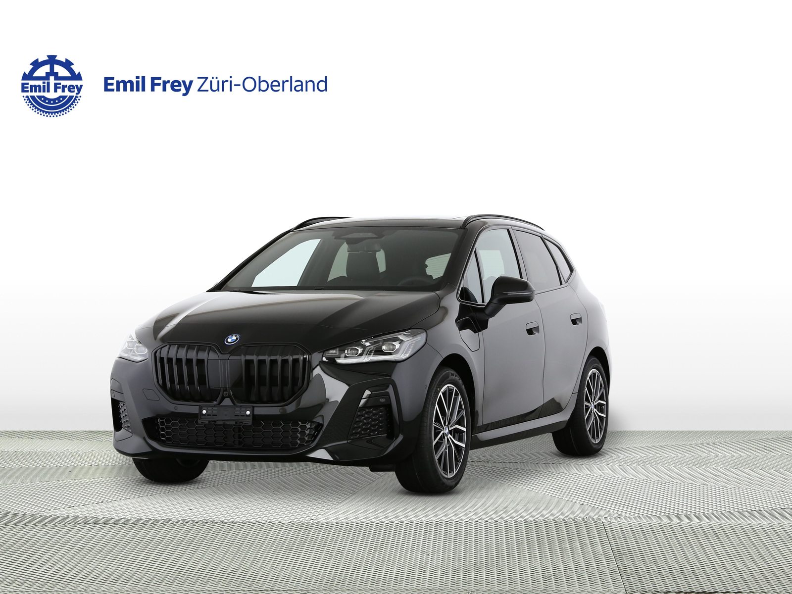 BMW 230e xDrive paddles Active Tourer