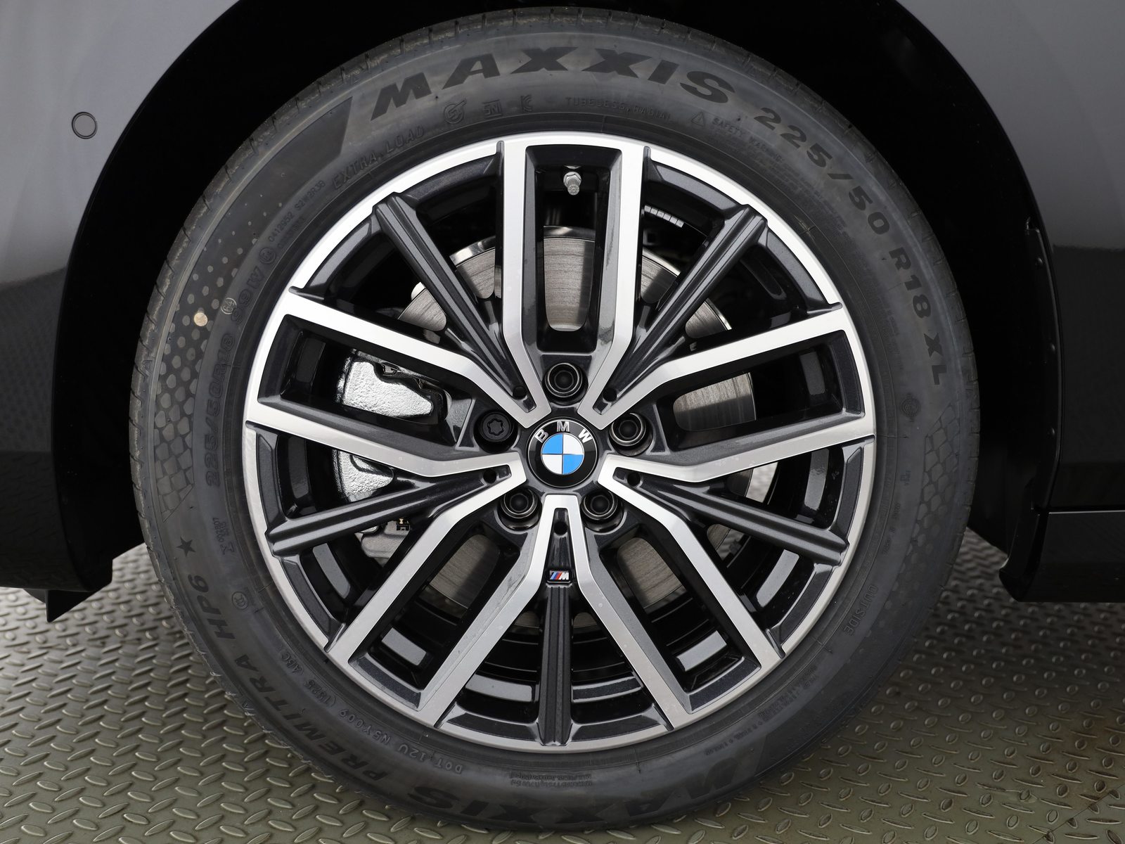 BMW 230e xDrive paddles Active Tourer, Plug-in-Hybrid Benzin/Elektro, Neuwagen, Automatik - 7