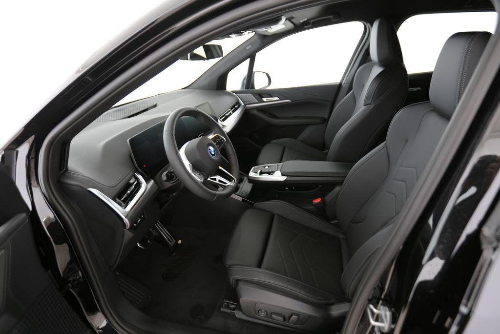 BMW 230e xDrive paddles Active Tourer, Plug-in-Hybrid Benzina/Elettrica, Auto nuove, Automatico - 3