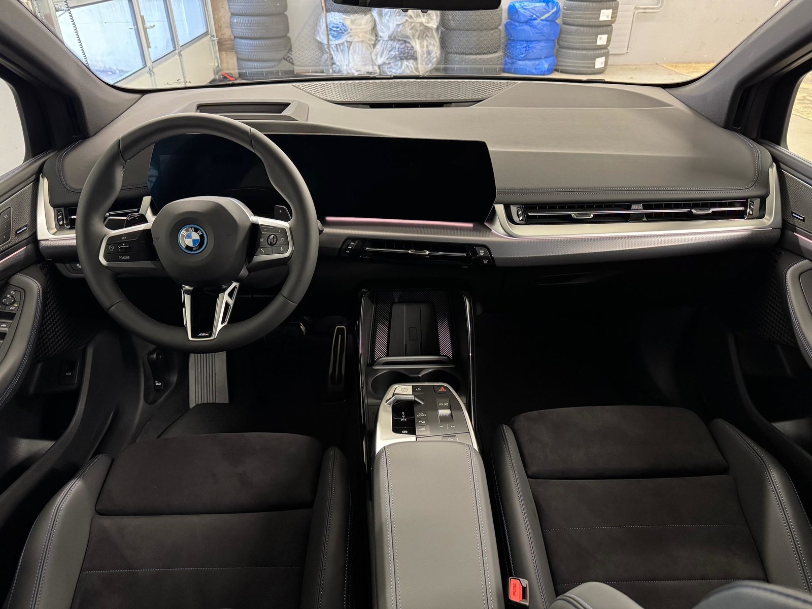BMW 230e xDrive Active Tourer, Plug-in-Hybrid Petrol/Electric, New car, Automatic - 4