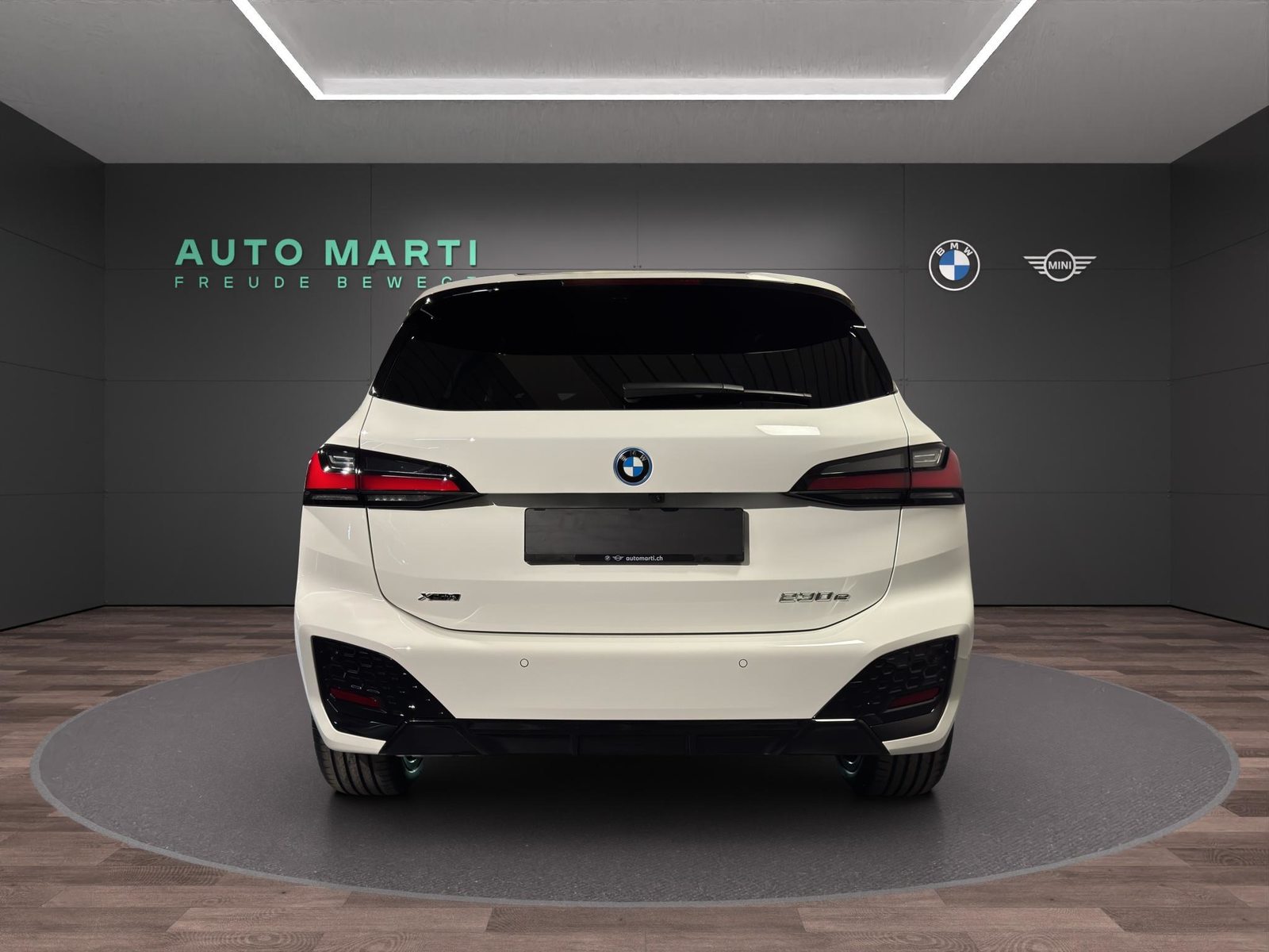 BMW 230e xDrive Active Tourer, Plug-in-Hybrid Petrol/Electric, New car, Automatic - 3