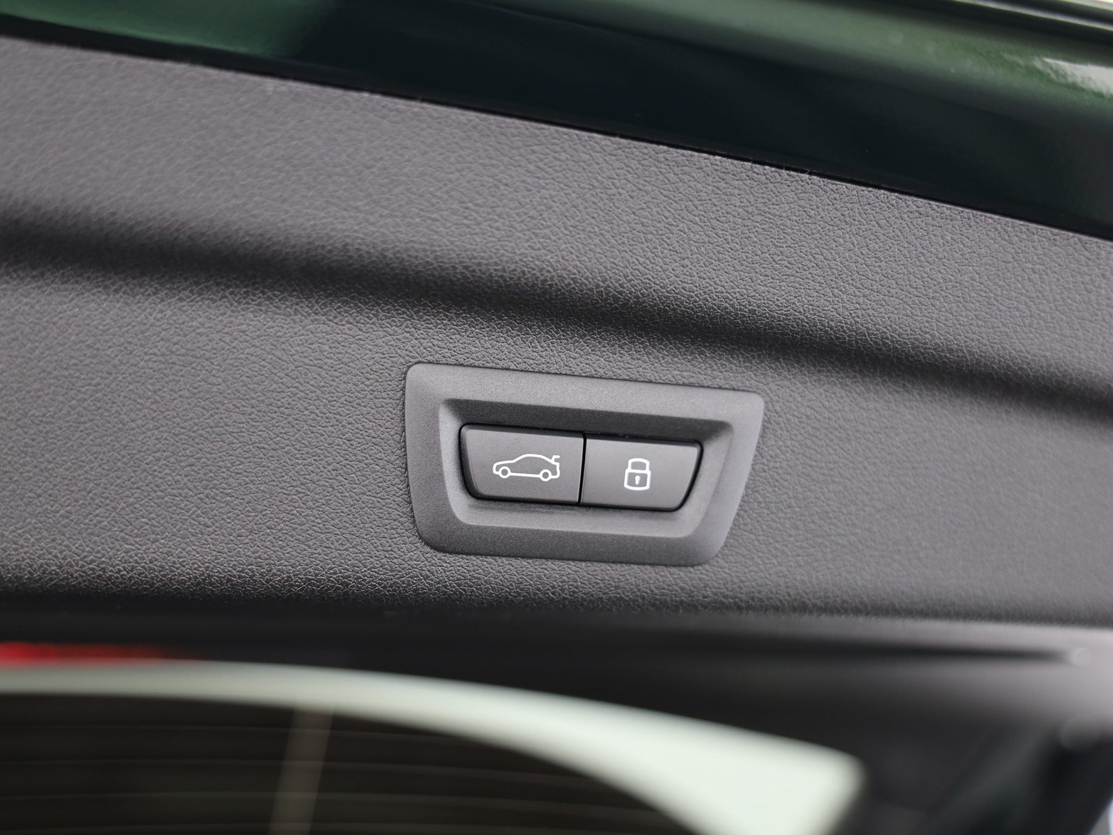 BMW 230e xDrive paddles Active Tourer, Plug-in-Hybrid Petrol/Electric, New car, Automatic - 6