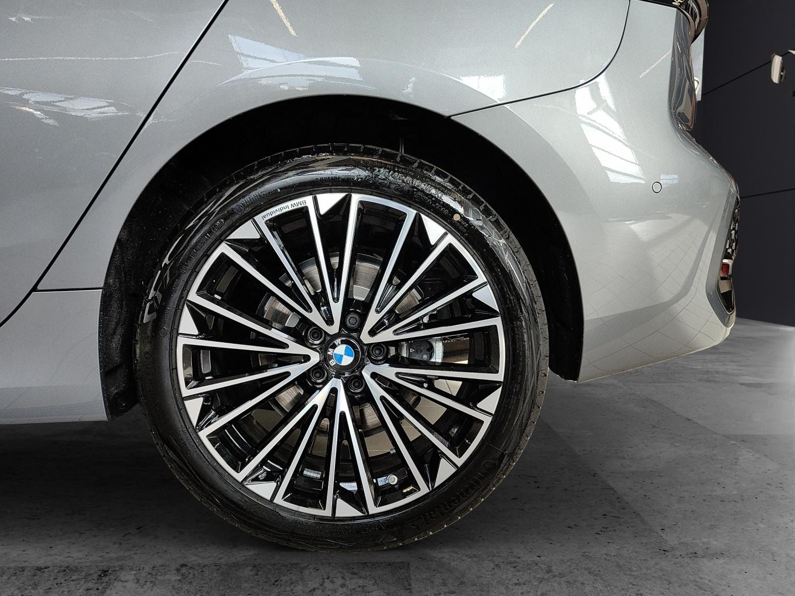 BMW 230e xDrive paddles Active Tourer, Hybride Rechargeable Essence/Électricité, Voiture nouvelle, Automatique - 7