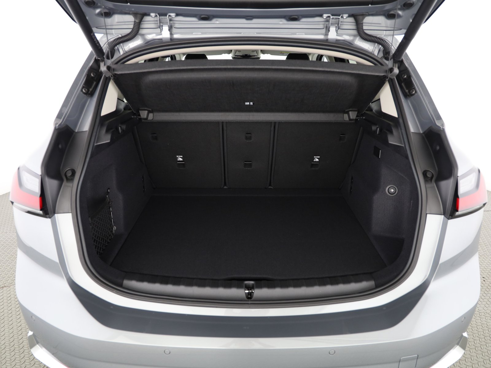 BMW 230e Active Tourer, Plug-in-Hybrid Benzina/Elettrica, Auto nuove, Automatico - 7