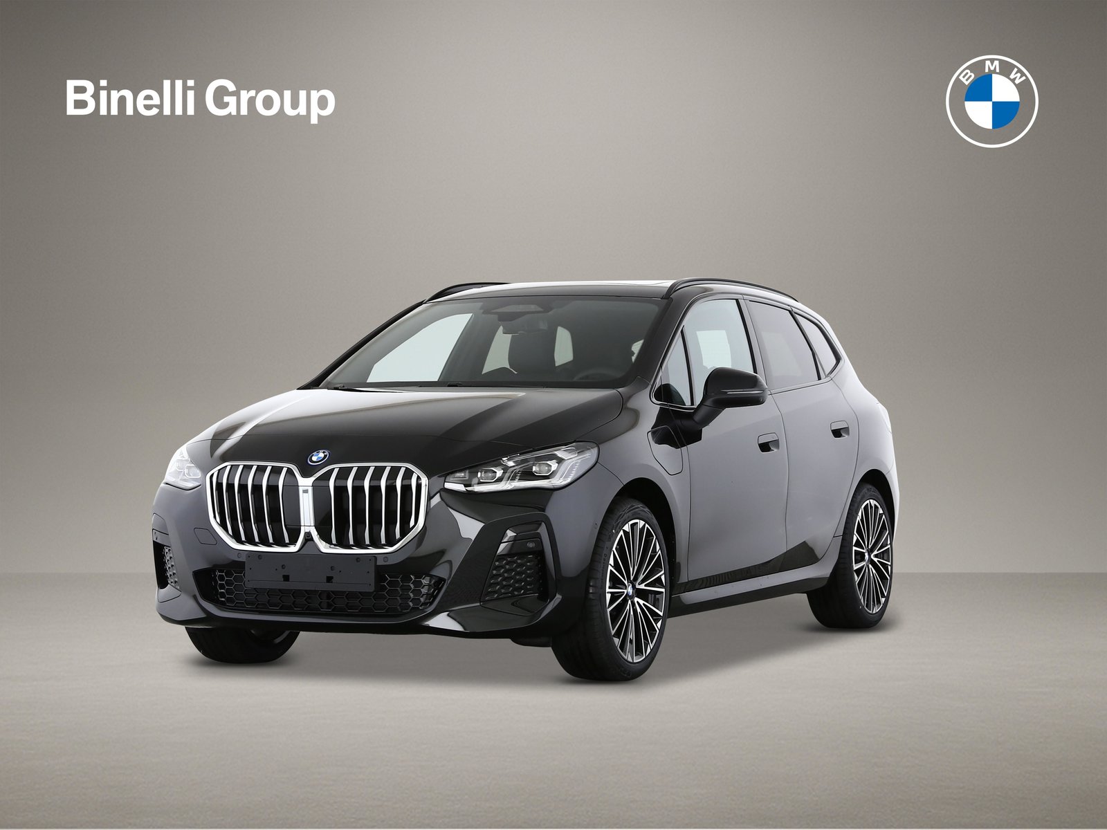 BMW 230e paddles Active Tourer