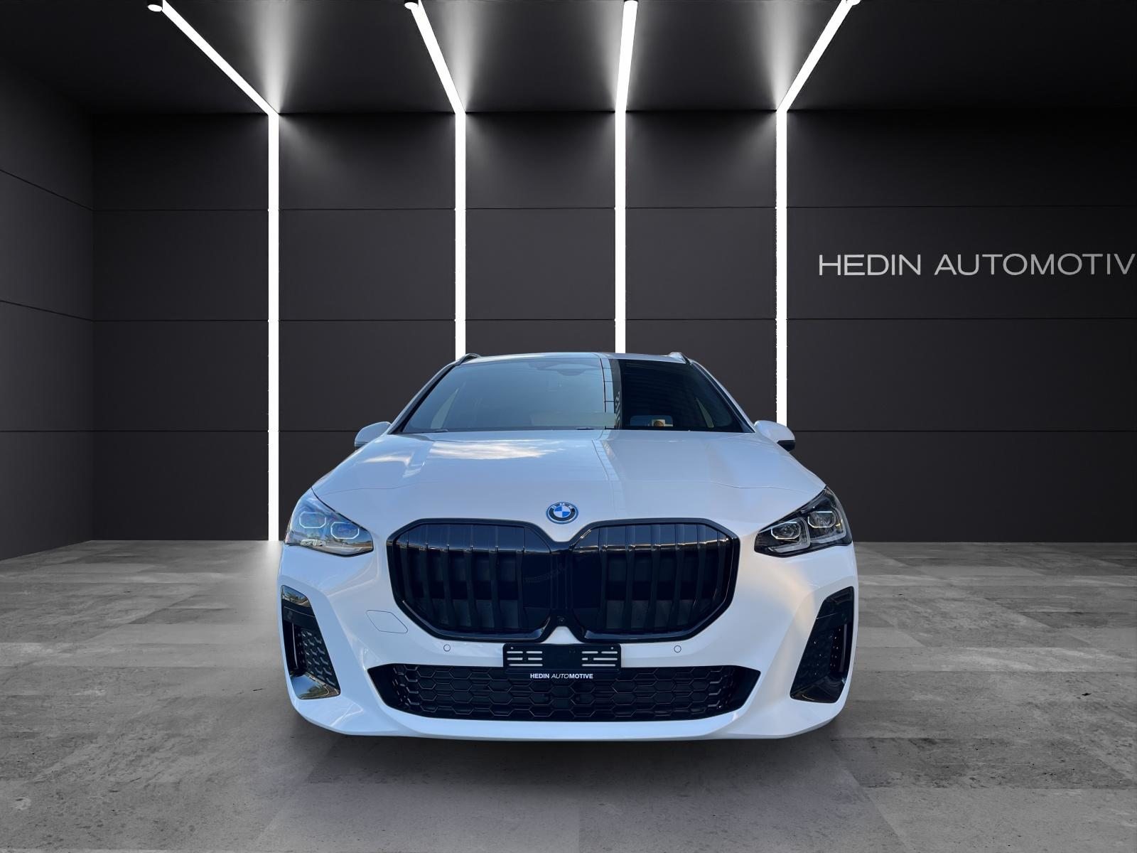BMW 230e xDrive paddles Active Tourer, Plug-in-Hybrid Benzina/Elettrica, Auto nuove, Automatico - 7