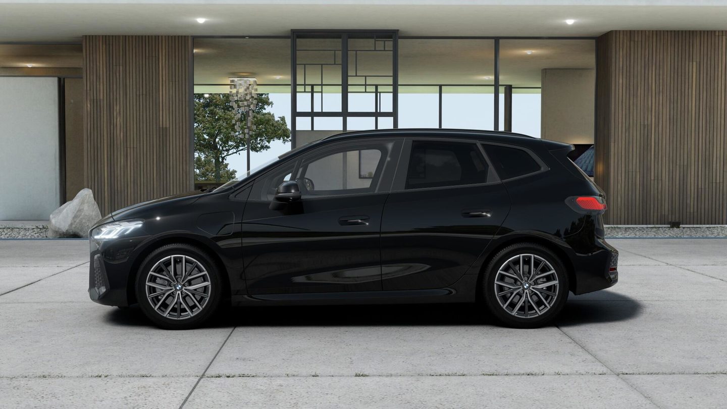 BMW 230e xDrive paddles Active Tourer, Plug-in-Hybrid Petrol/Electric, New car, Automatic - 2