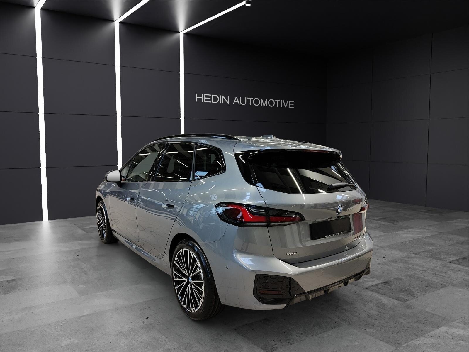 BMW 230e xDrive Active Tourer, Plug-in-Hybrid Petrol/Electric, New car, Automatic - 3