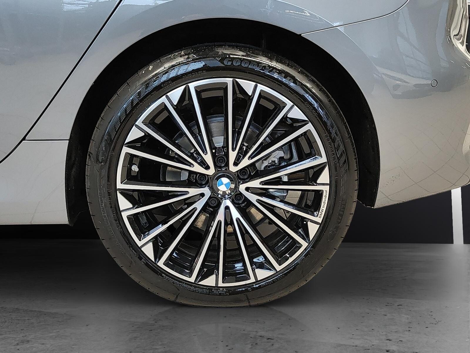 BMW 230e xDrive Active Tourer, Plug-in-Hybrid Petrol/Electric, New car, Automatic - 7