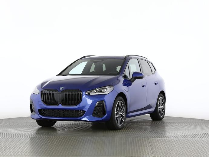 BMW 230e xDrive paddles Active Tourer, Plug-in-Hybrid Benzina/Elettrica, Auto nuove, Automatico