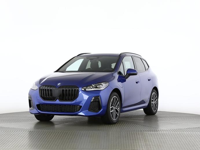 BMW 230e paddles Active Tourer, Plug-in-Hybrid Benzin/Elektro, Neuwagen, Automatik