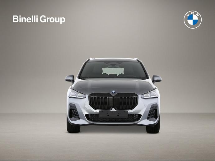 BMW 230e paddles Active Tourer, Plug-in-Hybrid Benzin/Elektro, Neuwagen, Automatik