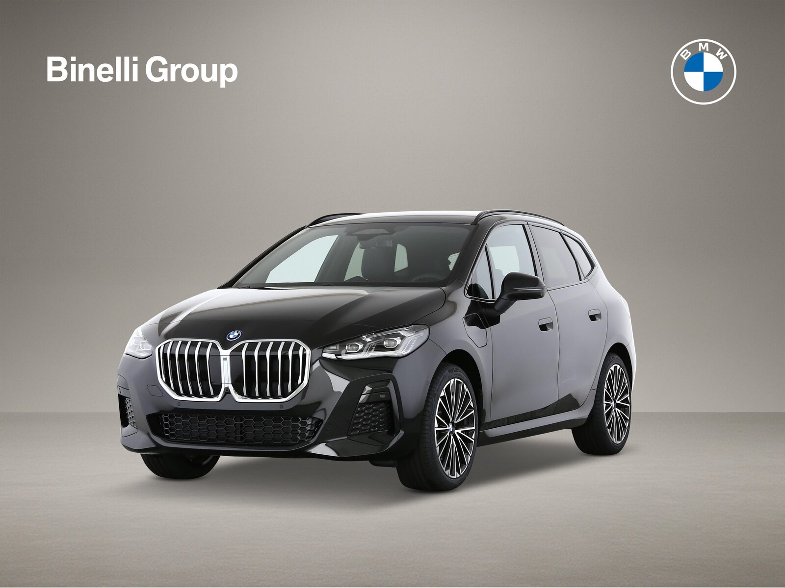 BMW 230e paddles Active Tourer
