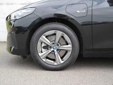 BMW 230e Active Tourer, Plug-in-Hybrid Benzin/Elektro, Occasion / Gebraucht, Automat - 3