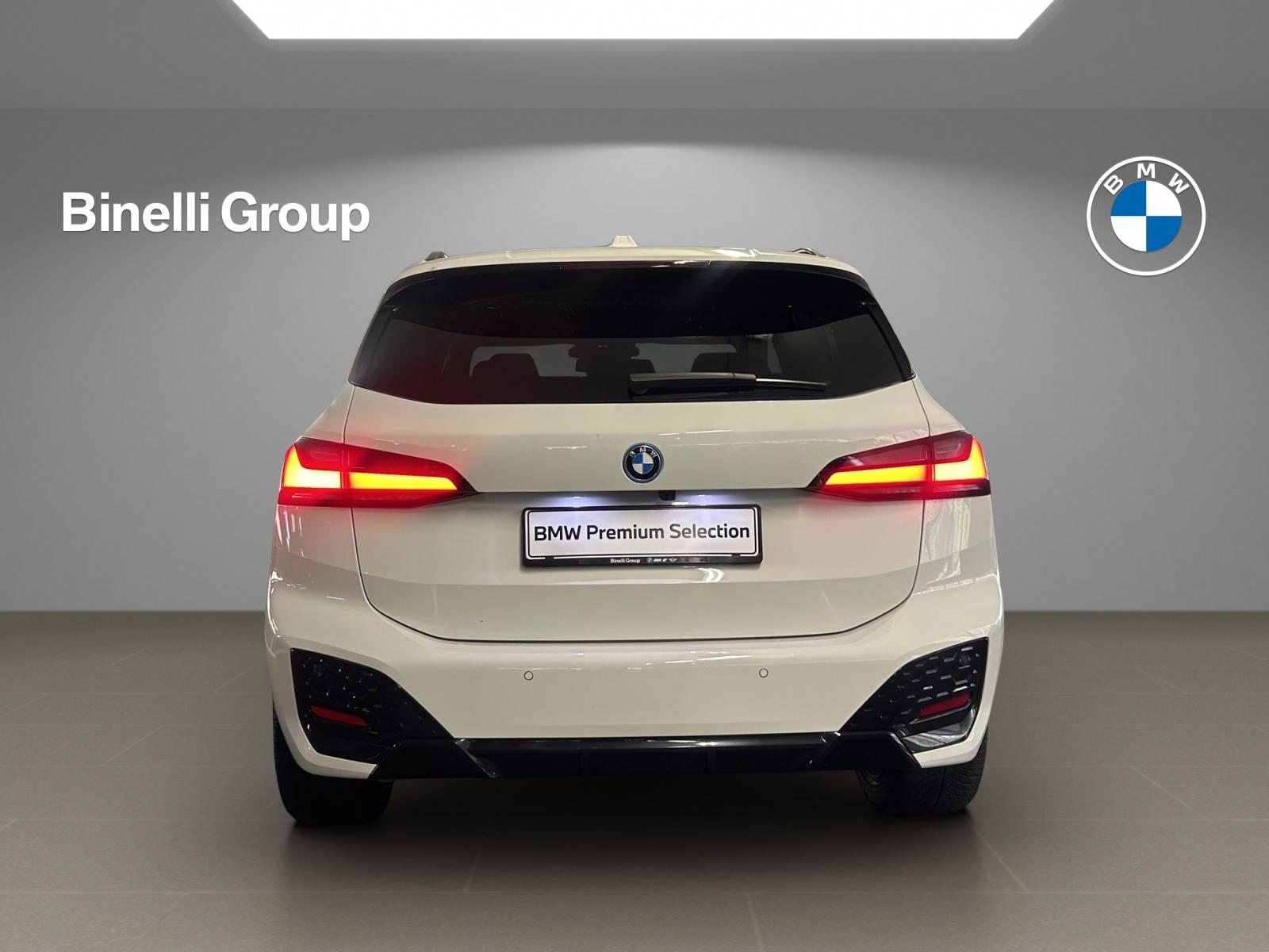 BMW 230e xDrive paddles Active Tourer, Hybride Rechargeable Essence/Électricité, Occasion / Utilisé, Automatique - 4