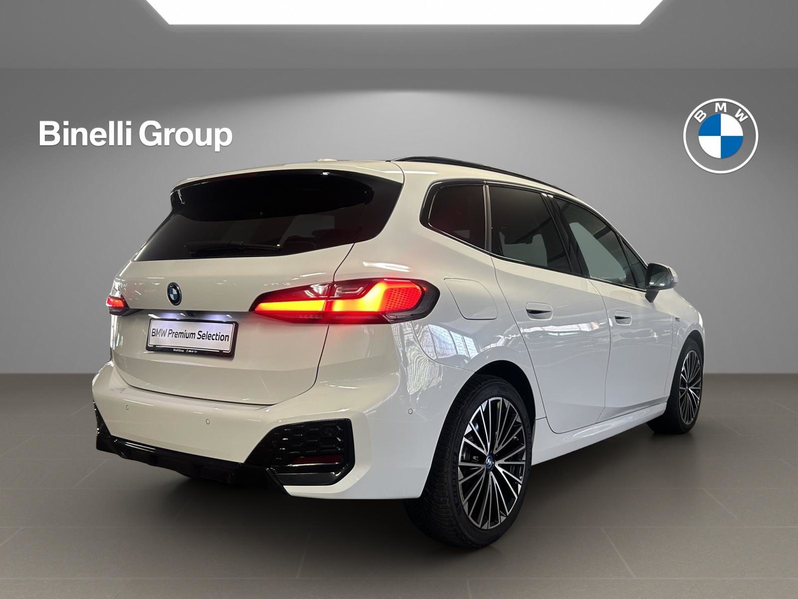 BMW 230e xDrive paddles Active Tourer, Hybride Rechargeable Essence/Électricité, Occasion / Utilisé, Automatique - 5