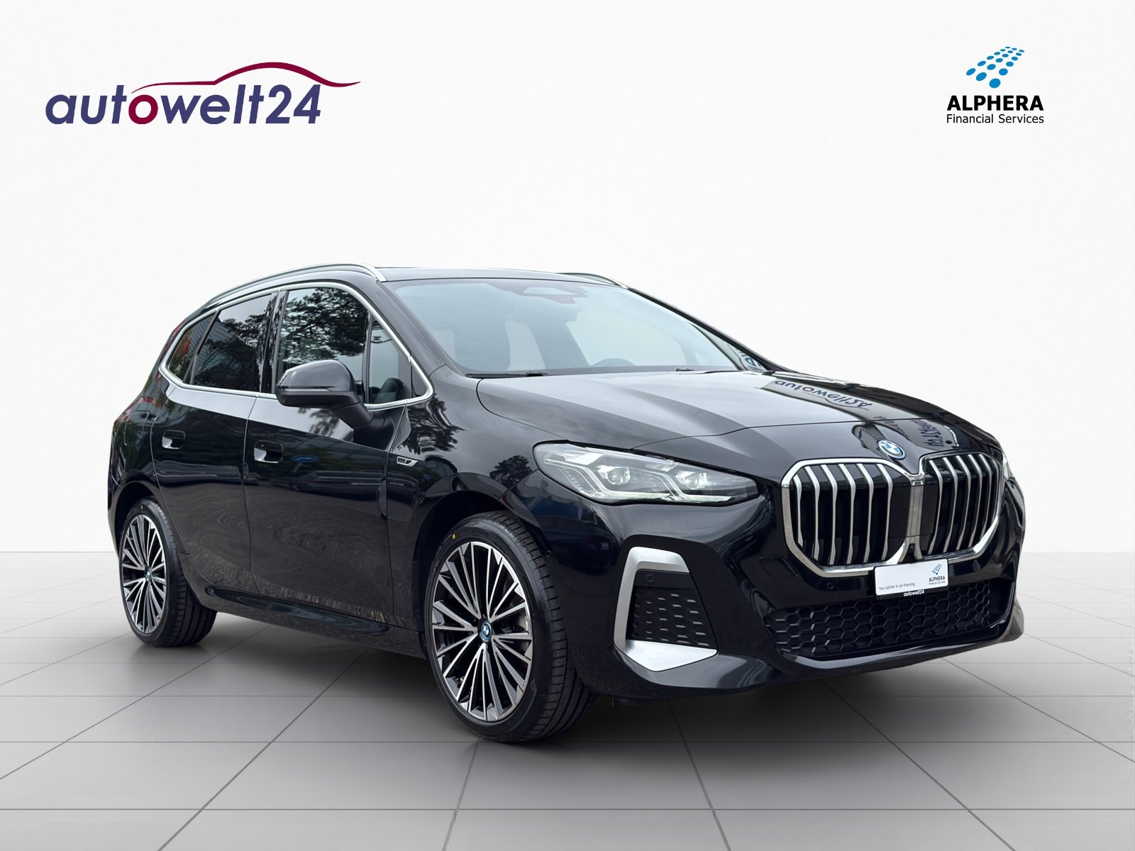 BMW 230e Active Tourer M Sport, Plug-in-Hybrid Petrol/Electric, Second hand / Used, Automatic - 3