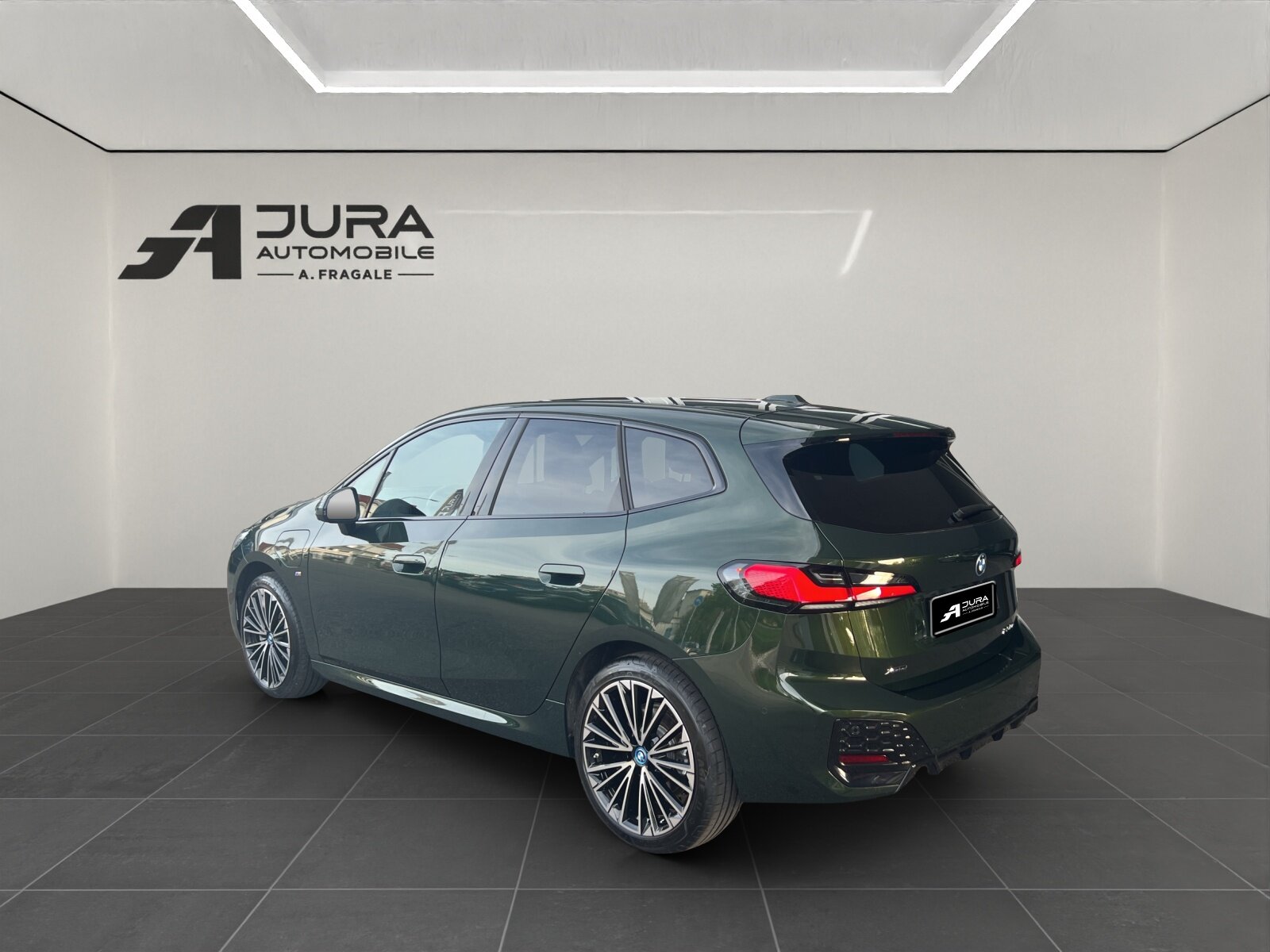 BMW 230e  Active Tourer M Sport, Plug-in-Hybrid Benzin/Elektro, Occasion / Gebraucht, Automatik - 5