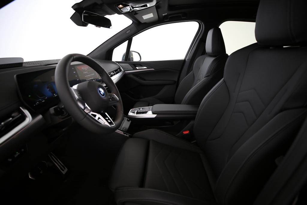 BMW 230e xDrive Active Tourer, Plug-in-Hybrid Petrol/Electric, Ex-demonstrator, Automatic - 4