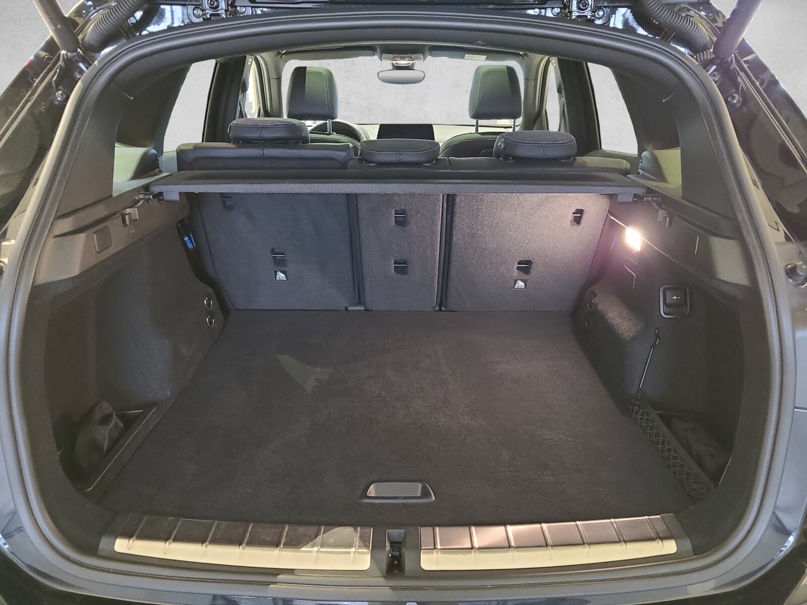 BMW 25e, Hybride Rechargeable Essence/Électricité, Occasion / Utilisé, Automatique - 6