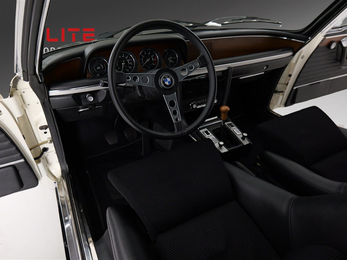 BMW 3.0 CSL, Petrol, Classic, Manual - 2