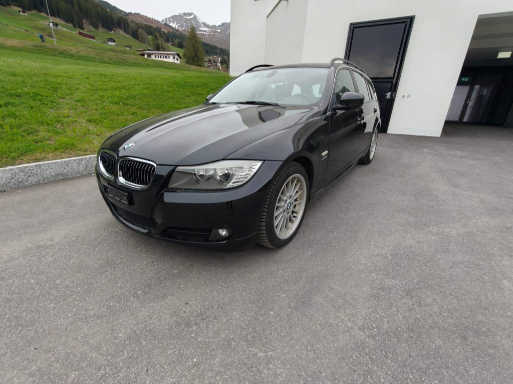 BMW 30e 325i xDrive