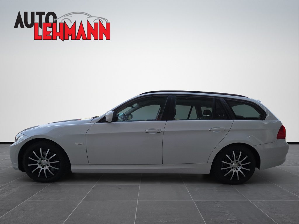 BMW 30e 320i Dynamic Edition, Benzin, Occasion / Gebraucht, Handschaltung - 2