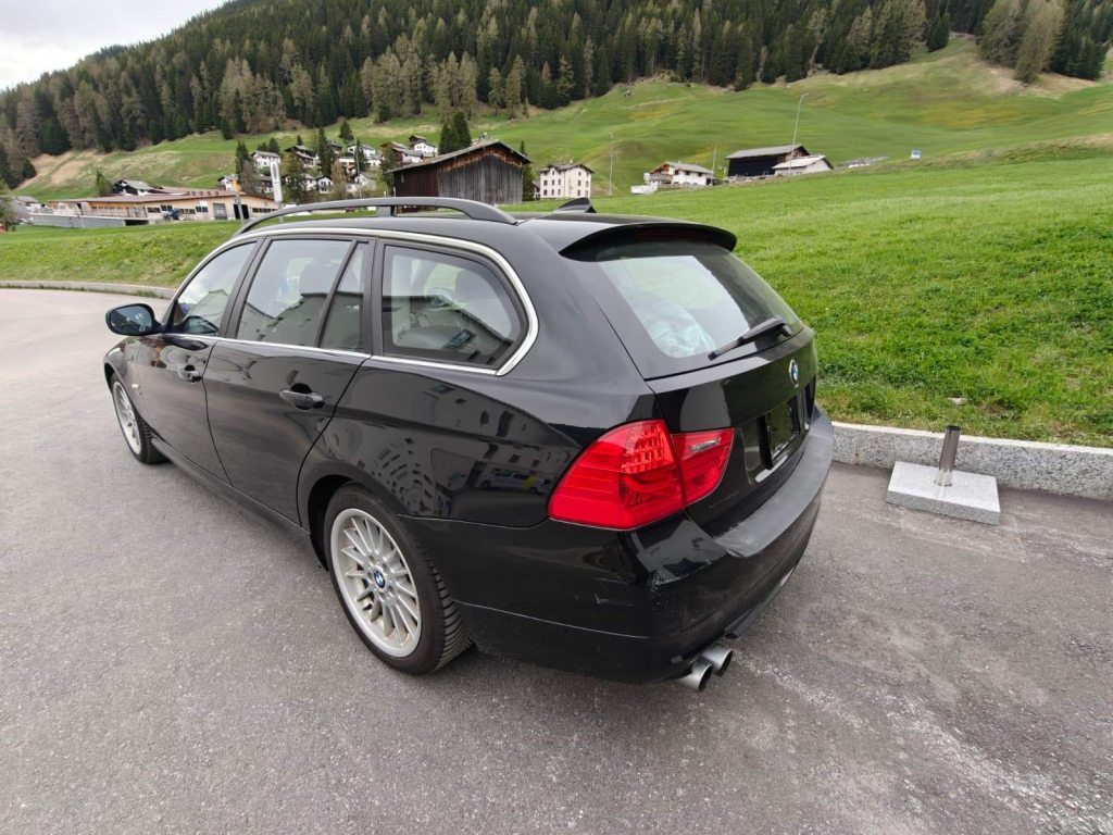 BMW 30e 325i xDrive, Petrol, Second hand / Used, Automatic - 7