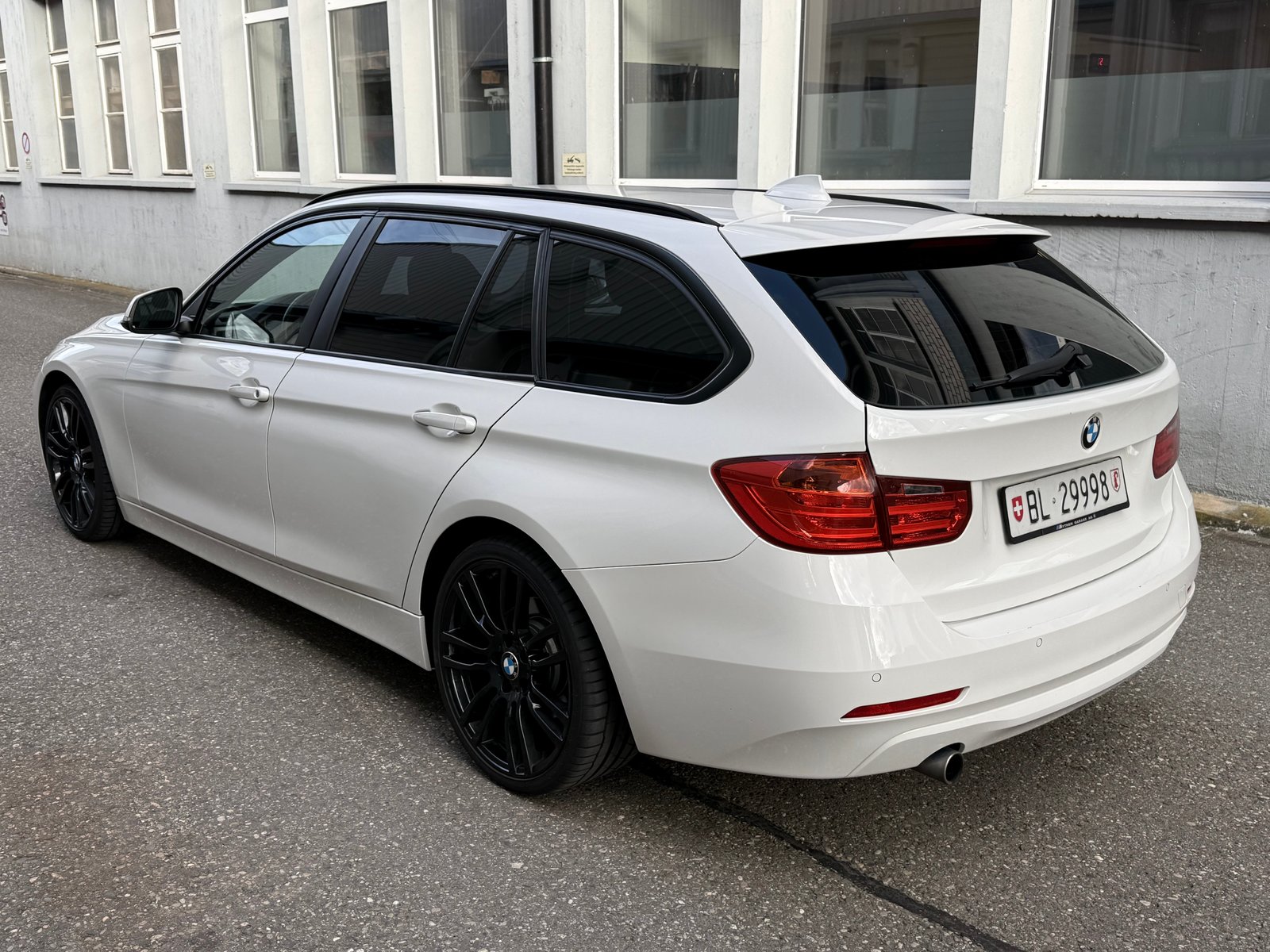 BMW 316d Touring Business Steptronic, Diesel, Occasion / Gebraucht, Automatik - 4