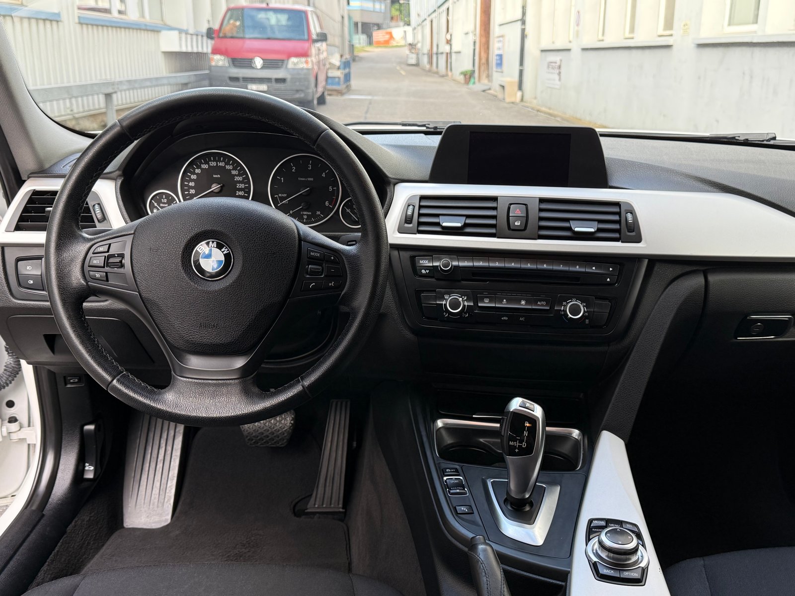 BMW 316d Touring Business Steptronic, Diesel, Occasion / Gebraucht, Automatik - 6