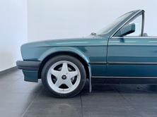 BMW 318i Cabrio ABS, Benzin, Occasion / Gebraucht, Handschaltung - 6