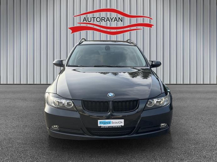 BMW 318i Touring, Benzin, Occasion / Gebraucht, Handschaltung