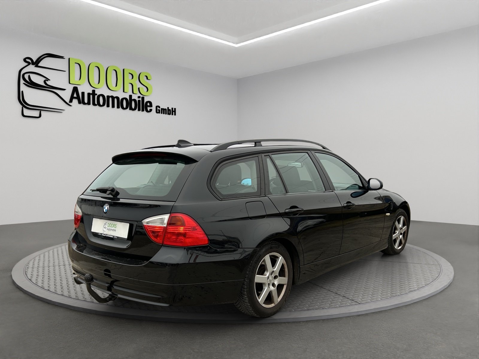 BMW 318i Touring Steptronic, Essence, Occasion / Utilisé, Automatique - 3