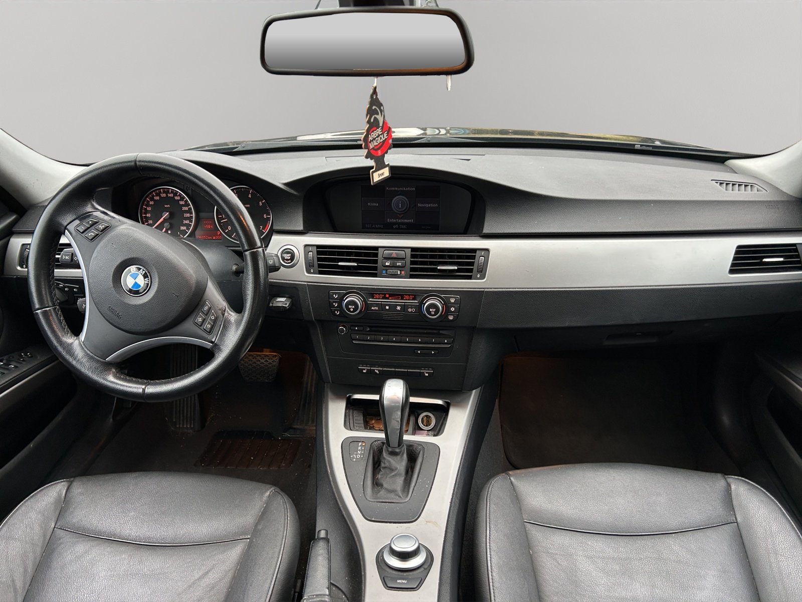 BMW 318i Touring Steptronic, Essence, Occasion / Utilisé, Automatique - 7