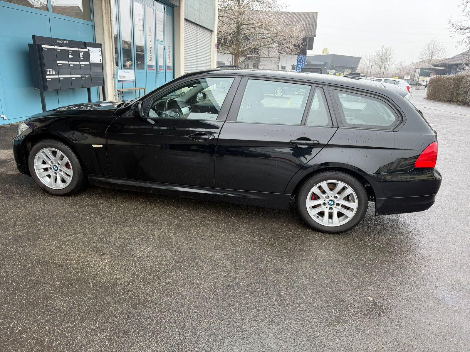 BMW 318d Touring Dynamic Edition, Diesel, Occasion / Gebraucht, Handschaltung - 4
