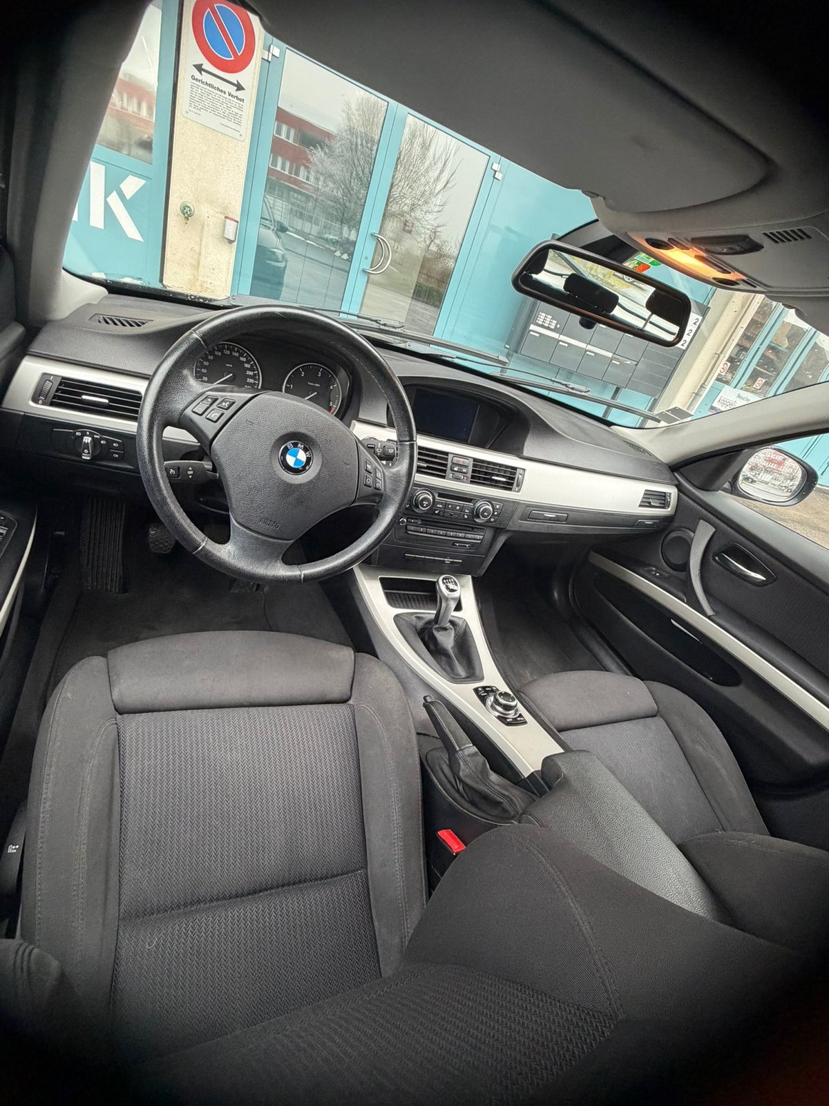 BMW 318d Touring Dynamic Edition, Diesel, Occasion / Gebraucht, Handschaltung - 7