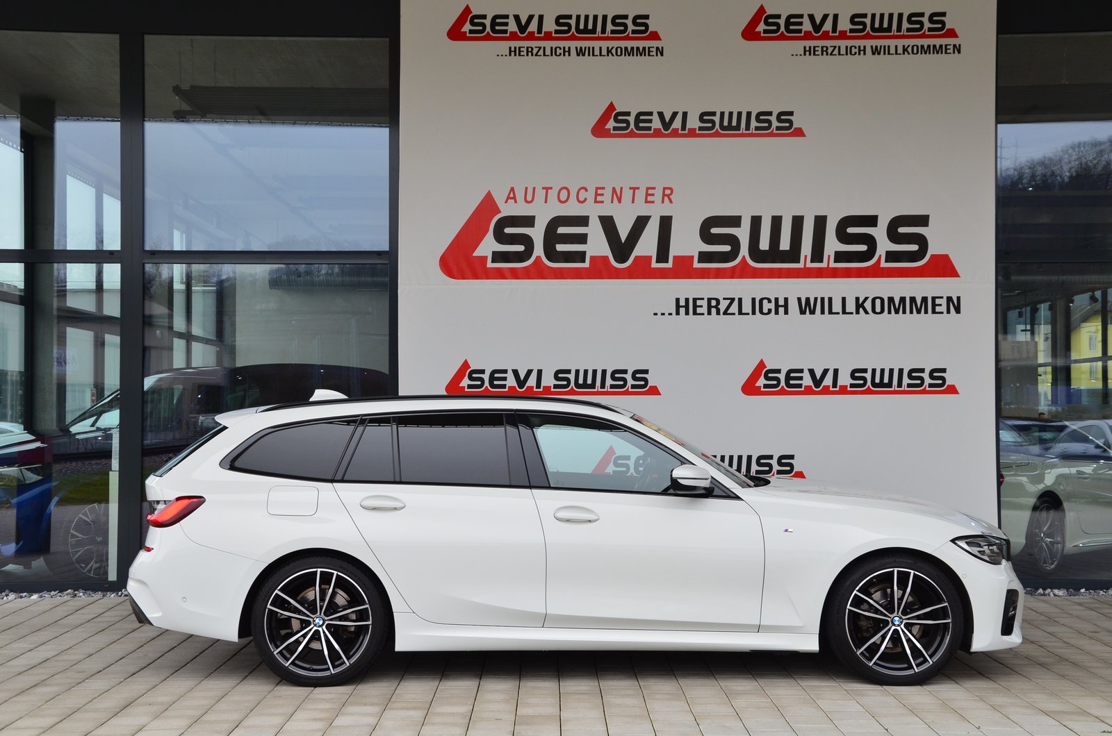 BMW 318d 48V Touring Pure M Sport Steptronic*Frisch ab MFK,1, Mild-Hybrid Diesel/Elektro, Occasion / Gebraucht, Automatik - 3