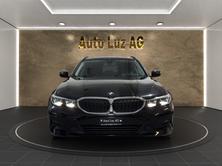 BMW 318d 48V Touring Steptronic, Mild-Hybrid Diesel/Elektro, Occasion / Gebraucht, Automatik - 2