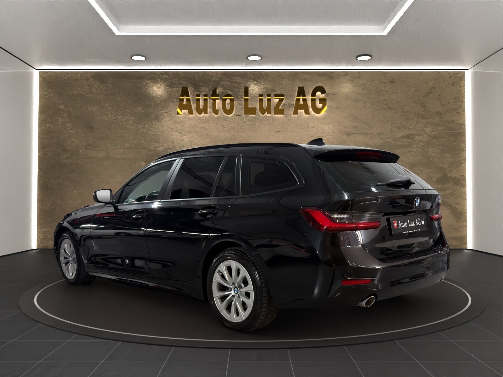 BMW 318d 48V Touring Steptronic, Mild-Hybrid Diesel/Electric, Second hand / Used, Automatic - 5