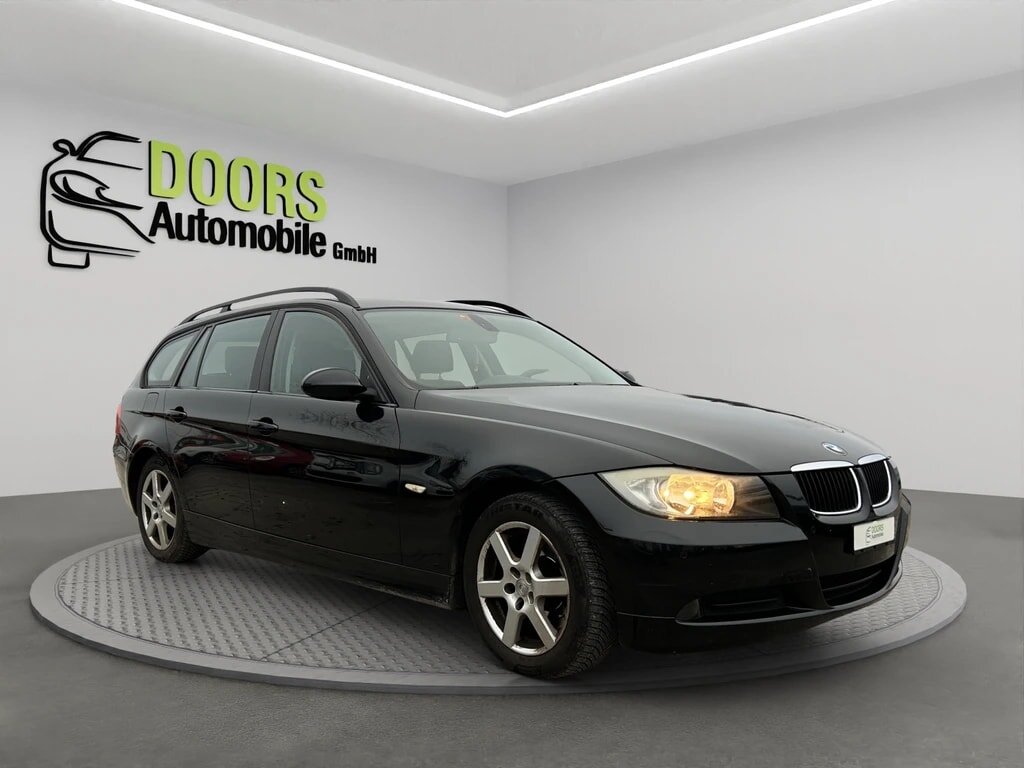 BMW 318i Touring Steptronic