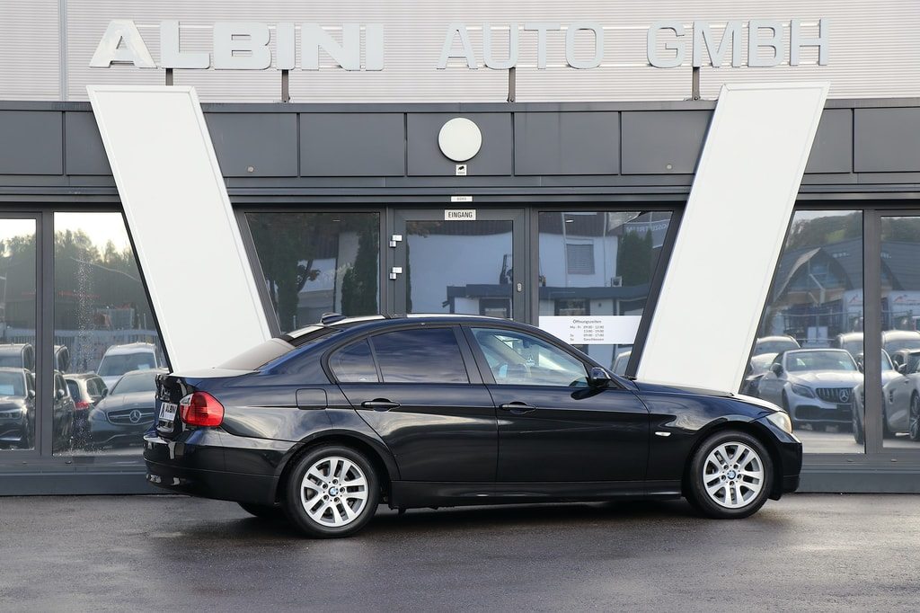 BMW 3er Reihe E90 318d, Diesel, Occasion / Gebraucht, Handschaltung - 3