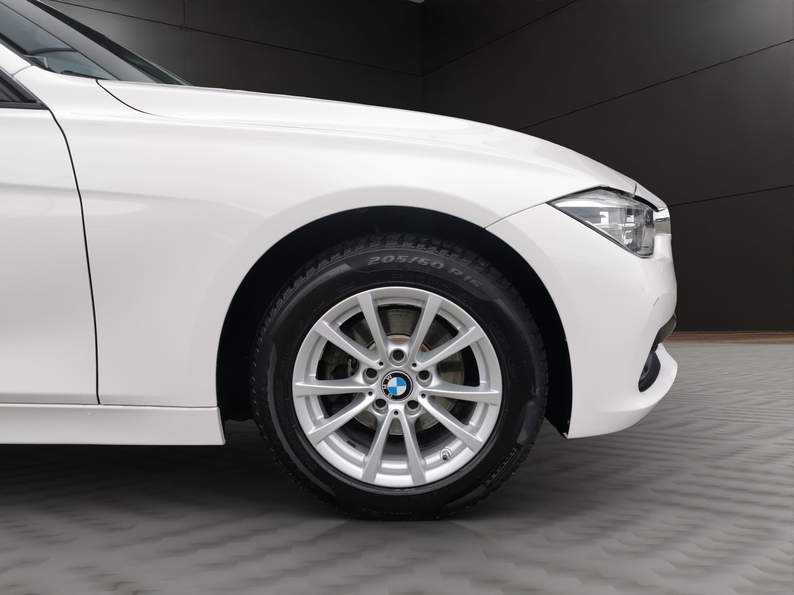BMW 318d, Diesel, Occasion / Utilisé, Manuelle - 2