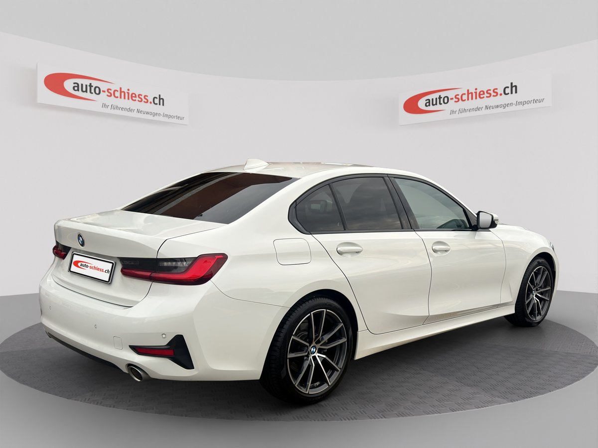 BMW 318 i Steptronic M Sport, Benzin, Occasion / Gebraucht, Automat - 6