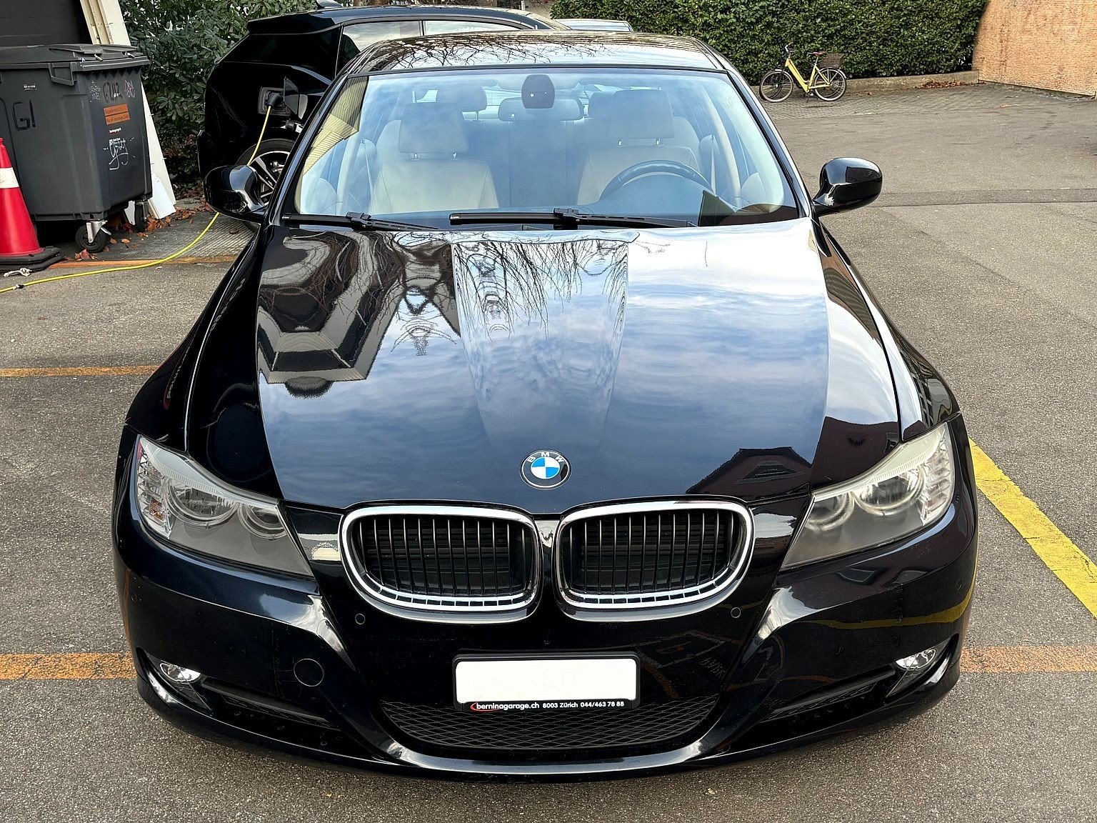 BMW 318i Access, Petrol, Second hand / Used, Automatic - 2