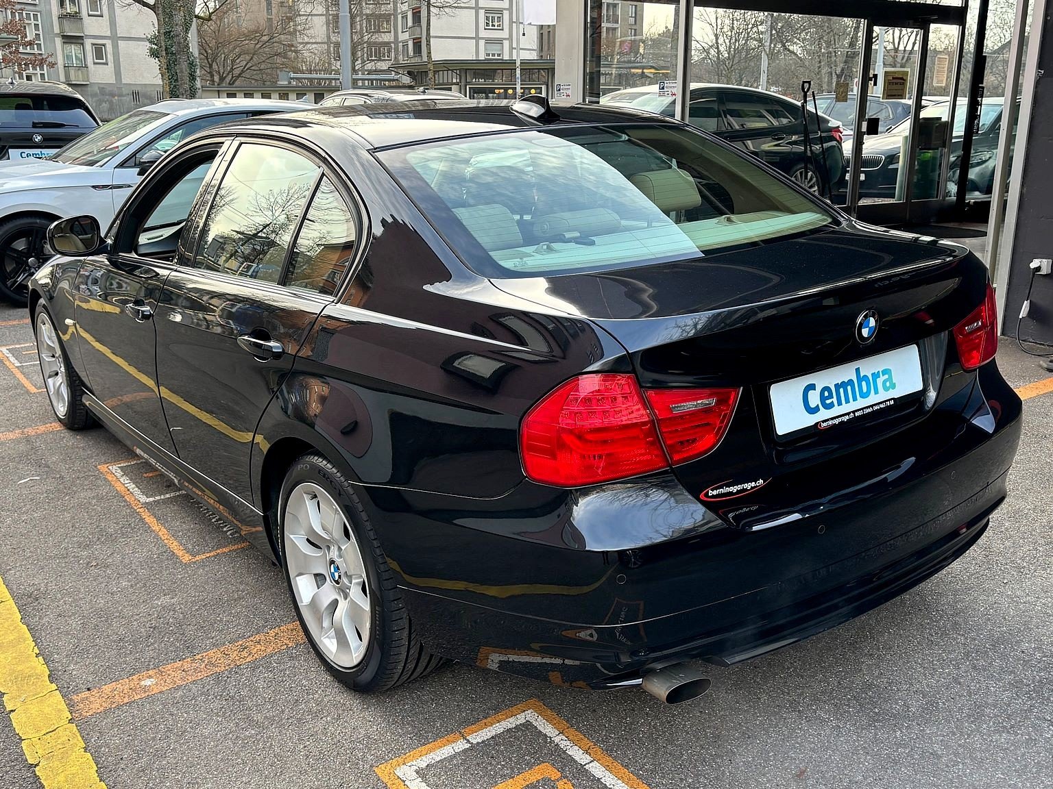 BMW 318i Access, Petrol, Second hand / Used, Automatic - 4
