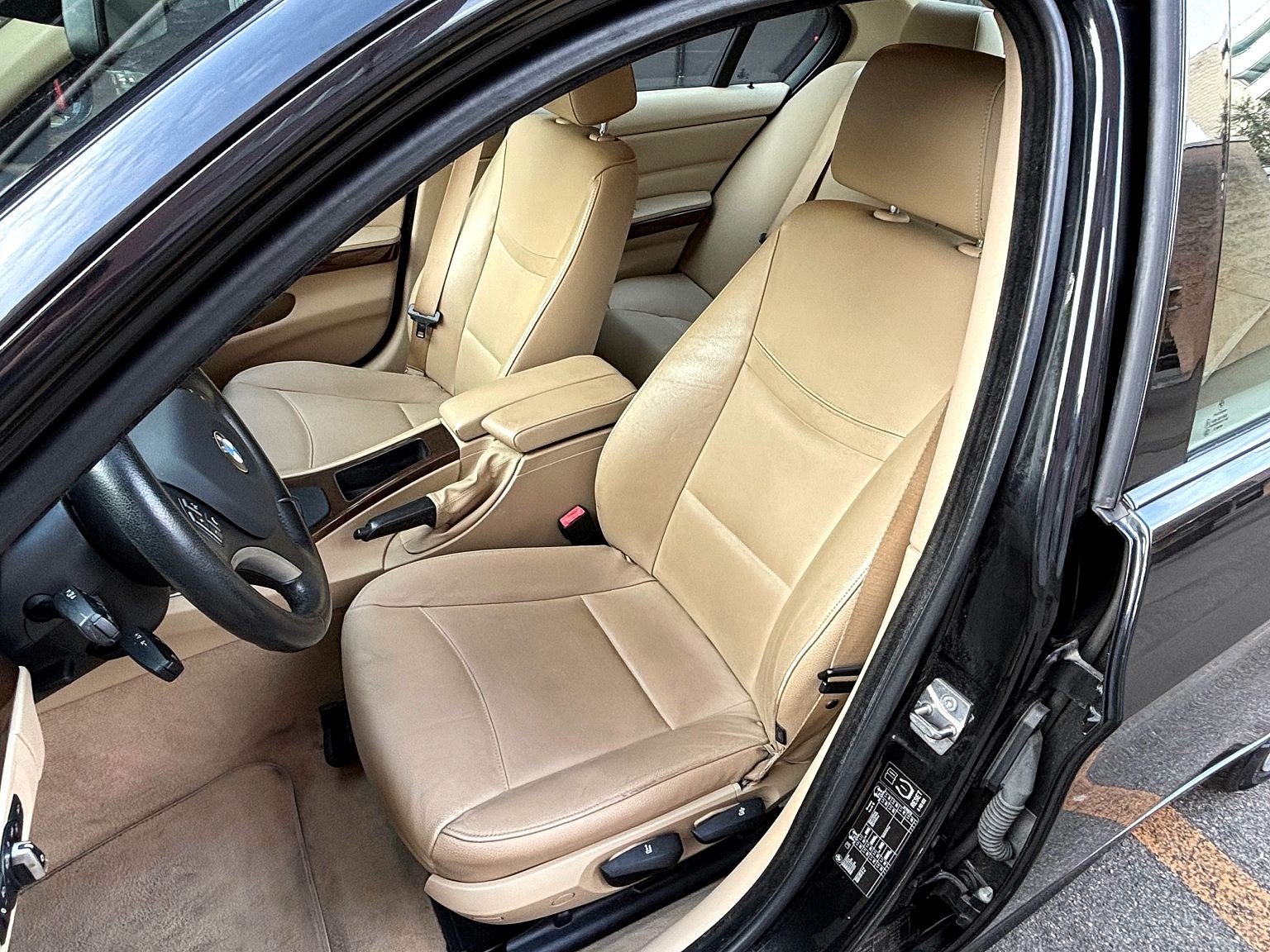 BMW 318i Access, Petrol, Second hand / Used, Automatic - 6