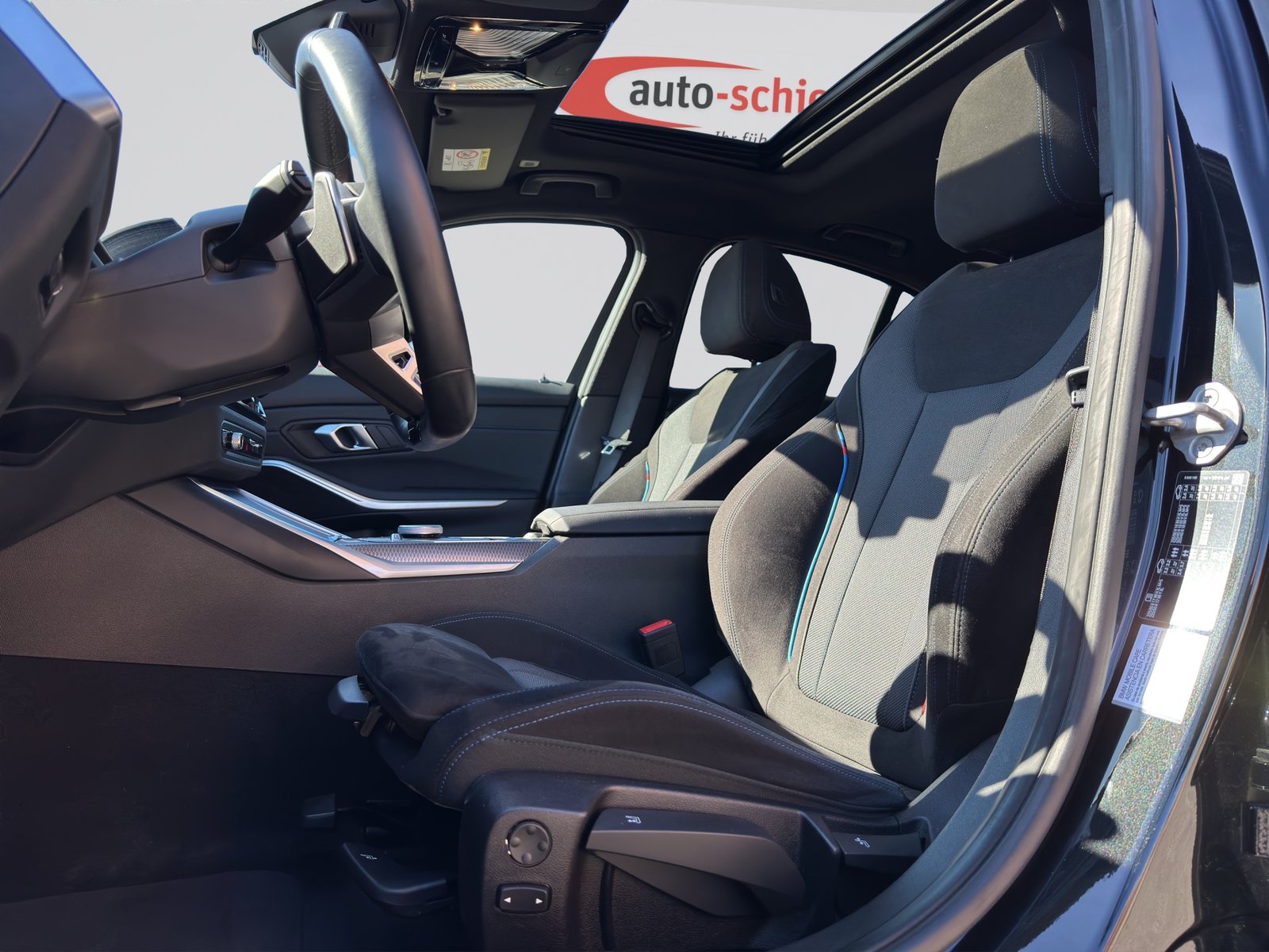 BMW 318d M Sport Steptronic, Hybride Léger Diesel/Électricité, Occasion / Utilisé, Automatique - 6