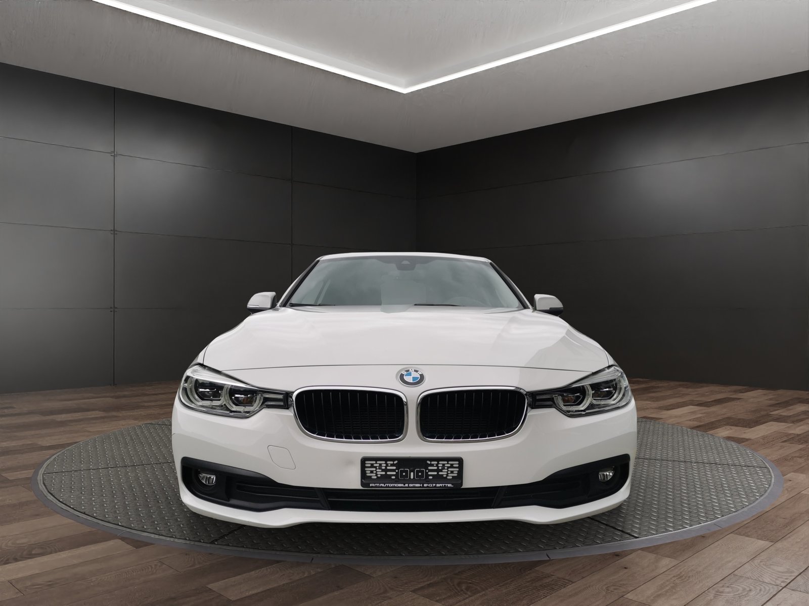 BMW 318d, Diesel, Occasion / Gebraucht, Handschaltung - 2