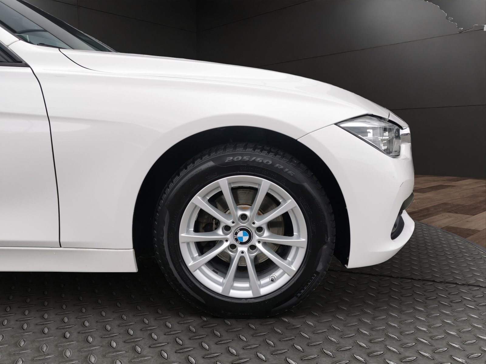 BMW 318d, Diesel, Occasion / Gebraucht, Handschaltung - 3